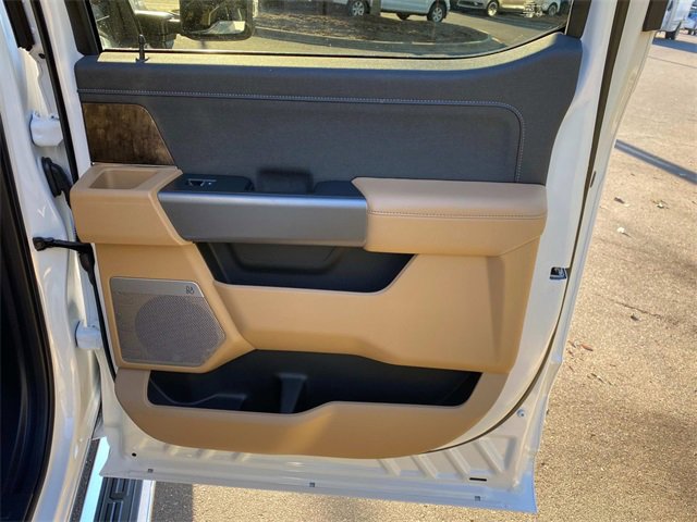 Used 2026 Ford F250 Lariat w/ Chrome Package image 35