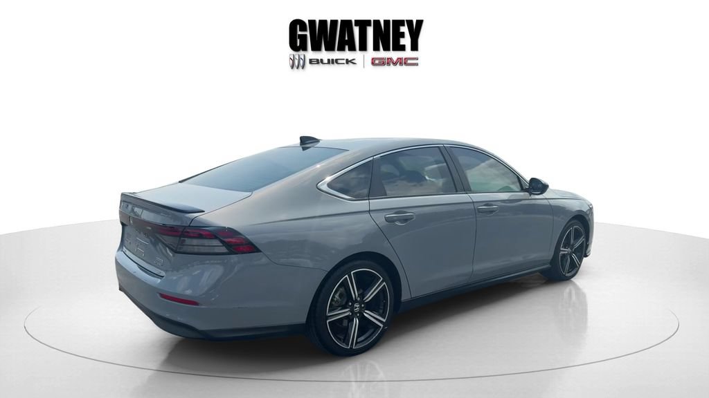 Used 2024 Honda Accord Sport image 5