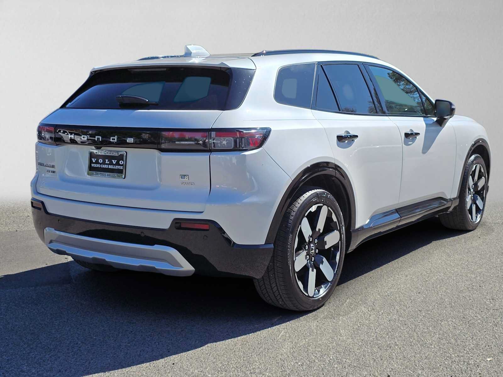 Used 2025 Honda Prologue Elite image 3