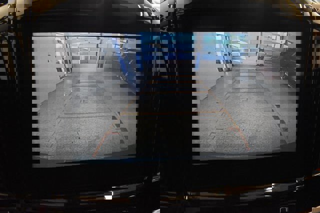 Used 2018 Chevrolet Traverse LT image 23