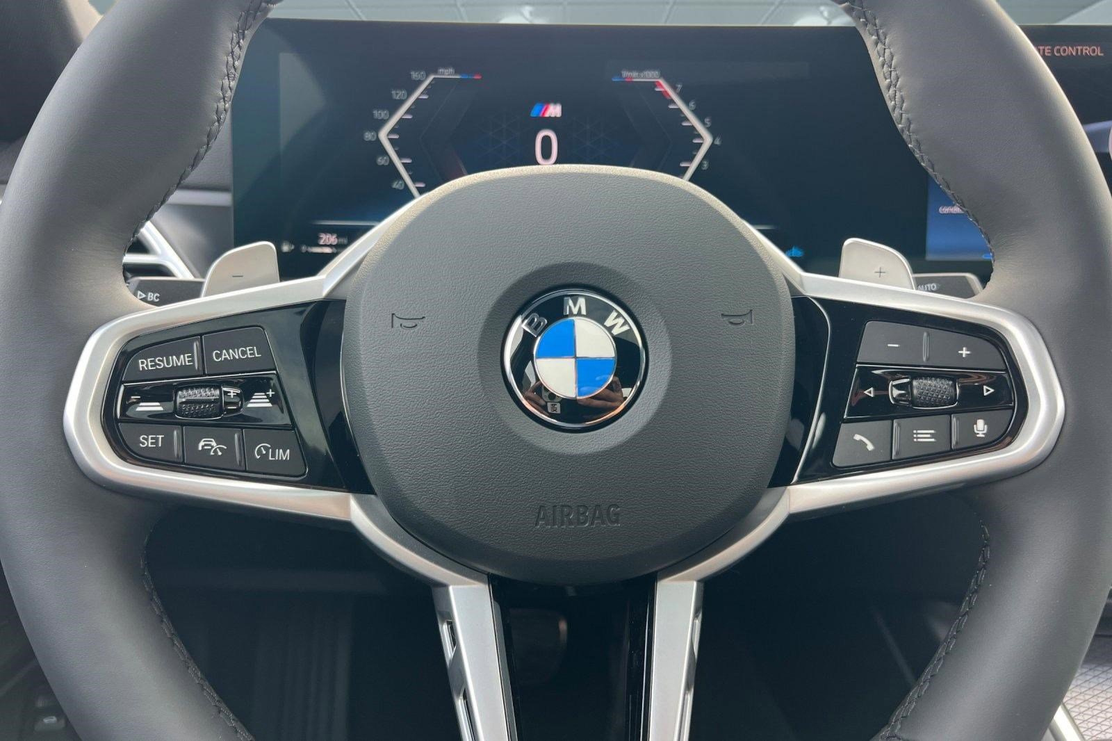 Used 2026 BMW 330i Sedan w/ M Sport Package RWD image 15