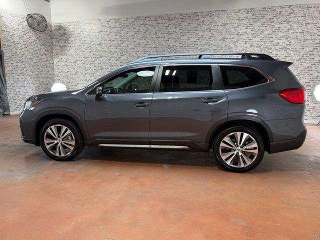 Used 2022 Subaru Ascent Limited w/ Technology Package AWD/4WD image 4