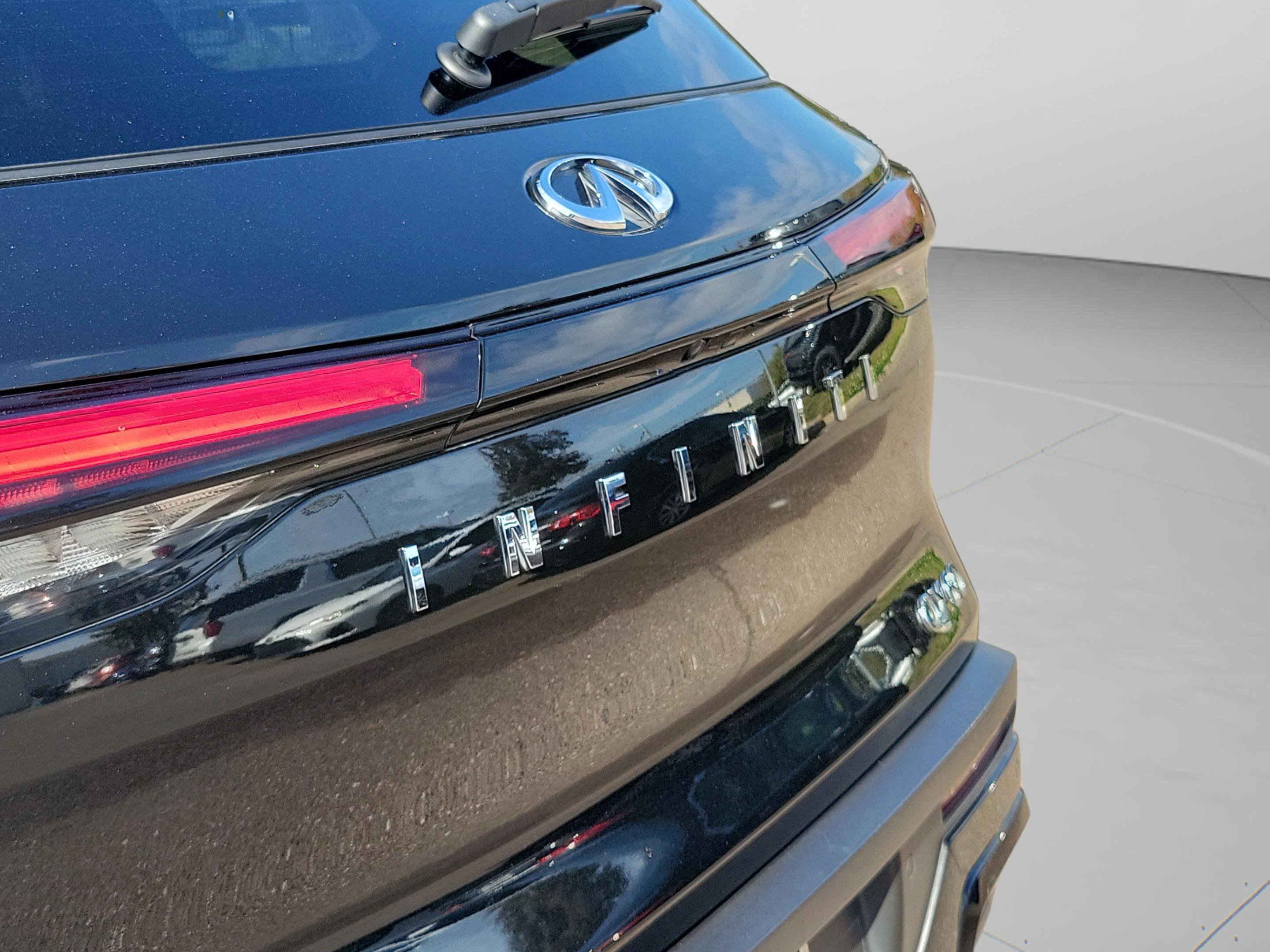 Used 2022 INFINITI QX60 Pure image 7