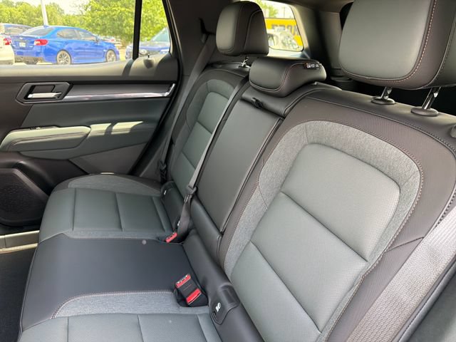 New 2026 GMC Terrain AT4 w/ Technology Package II AWD/4WD image 21