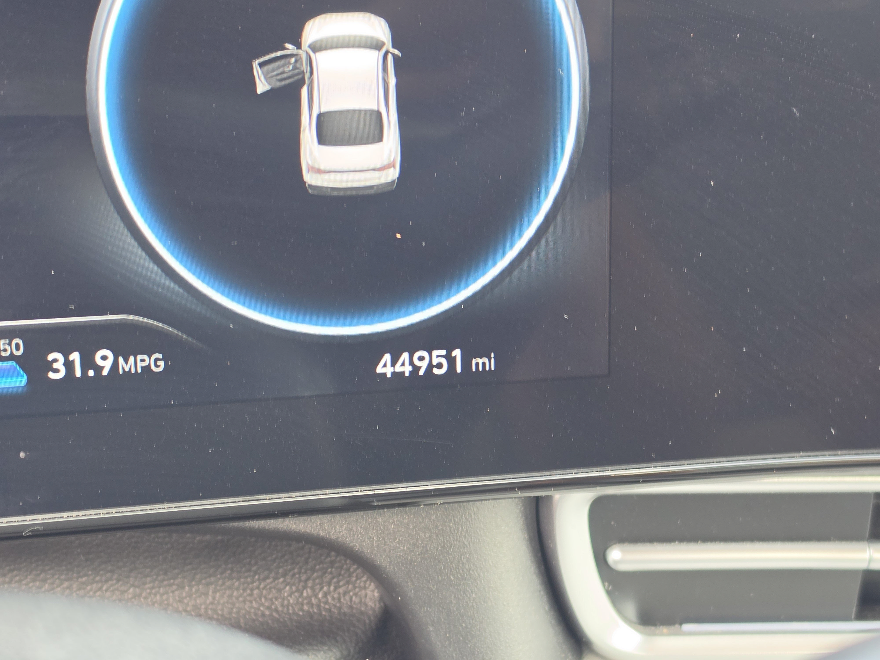 Used 2025 Hyundai Elantra Limited FWD image 36