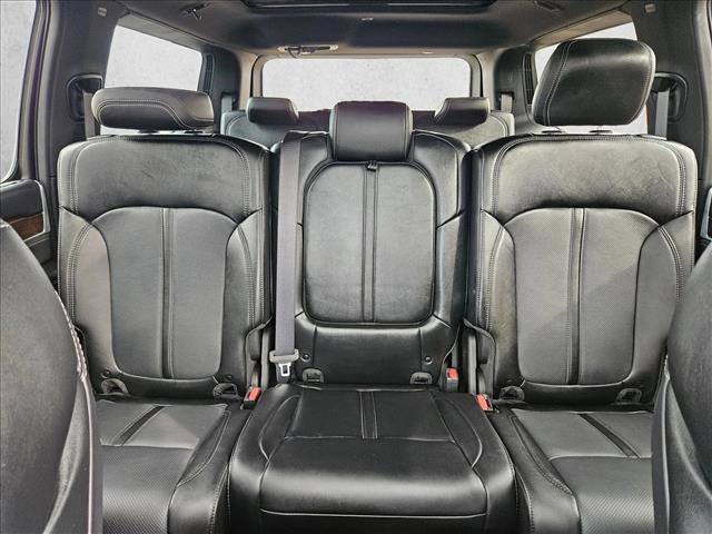 Used 2024 Jeep Grand Wagoneer Series I w/ HD Trailer Tow Package image 16