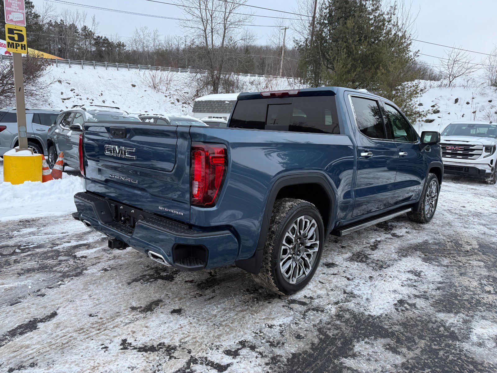 New 2026 GMC Sierra 1500 Denali Ultimate image 5