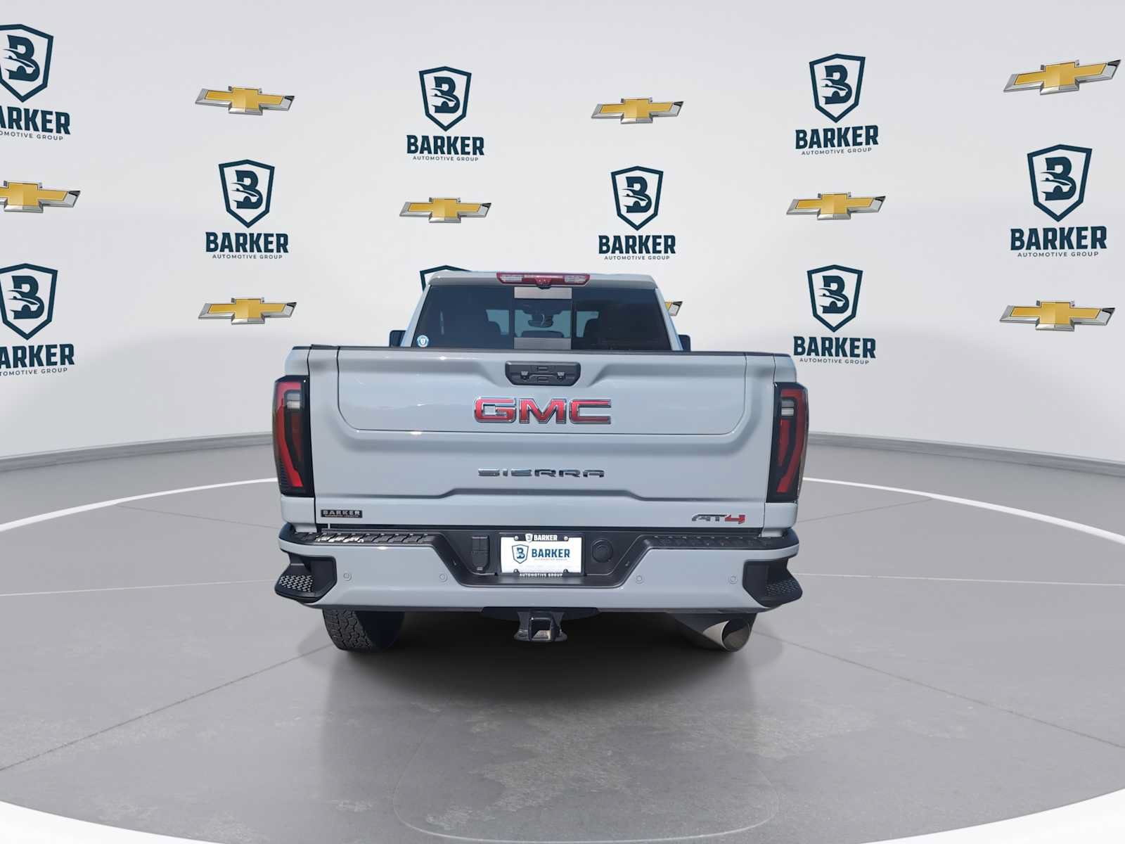 Used 2025 GMC Sierra 2500 AT4 w/ AT4 Premium Plus Package AWD/4WD image 7
