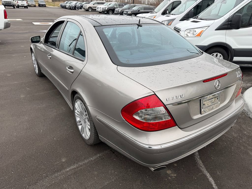 Used 2007 Mercedes-Benz E 350 4MATIC Sedan image 4