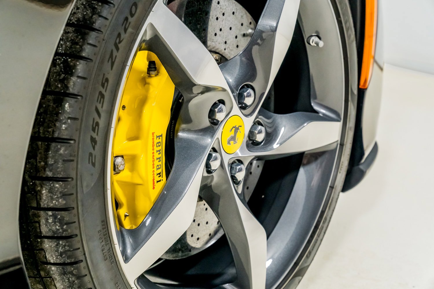 Used 2023 Ferrari Portofino M RWD image 43