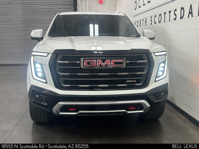 Used 2025 GMC Yukon AT4 Ultimate AWD/4WD image 5