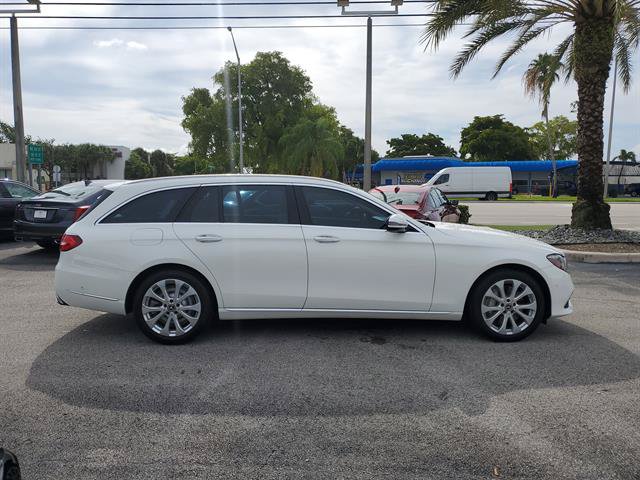 Used 2018 Mercedes-Benz E 400 4MATIC Wagon image 23
