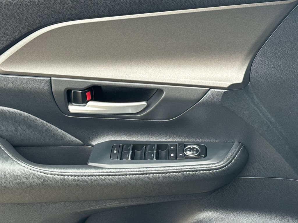 Used 2026 Toyota Grand Highlander AWD image 37