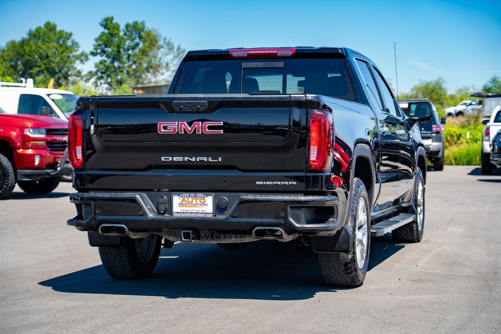 Used 2022 GMC Sierra 1500 Denali w/ Driver Alert Package II AWD/4WD image 9