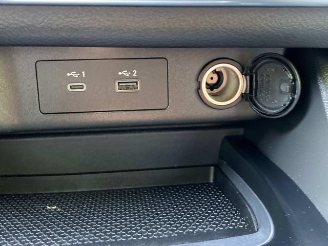 Used 2022 Nissan Rogue SV FWD image 25