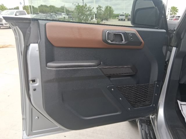 Used 2024 Ford Bronco Outer Banks w/ Sasquatch Package AWD/4WD image 14