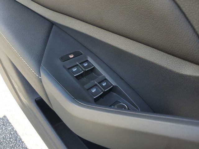 Certified 2023 Volkswagen Jetta S FWD image 35