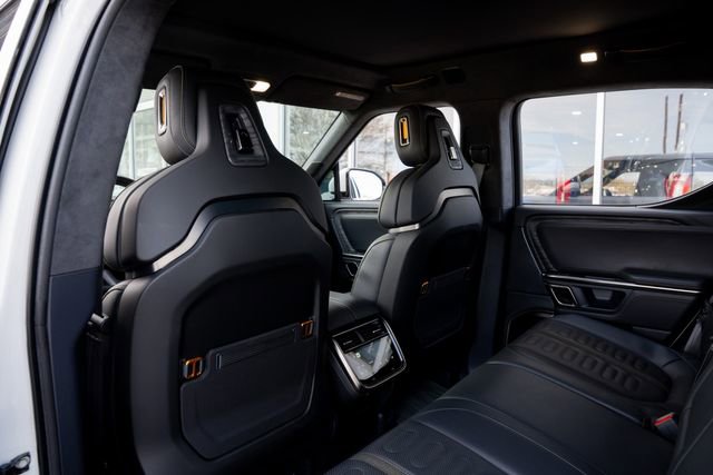 Used 2022 Rivian R1T Adventure image 39
