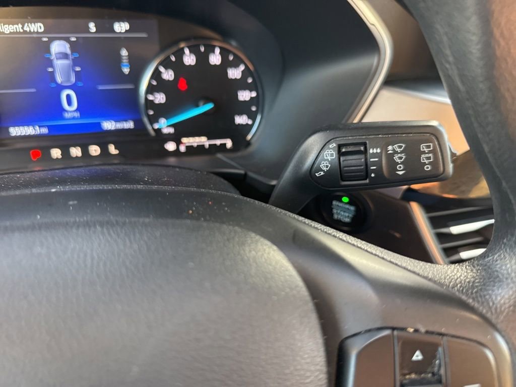 Used 2022 Ford Escape SE image 25