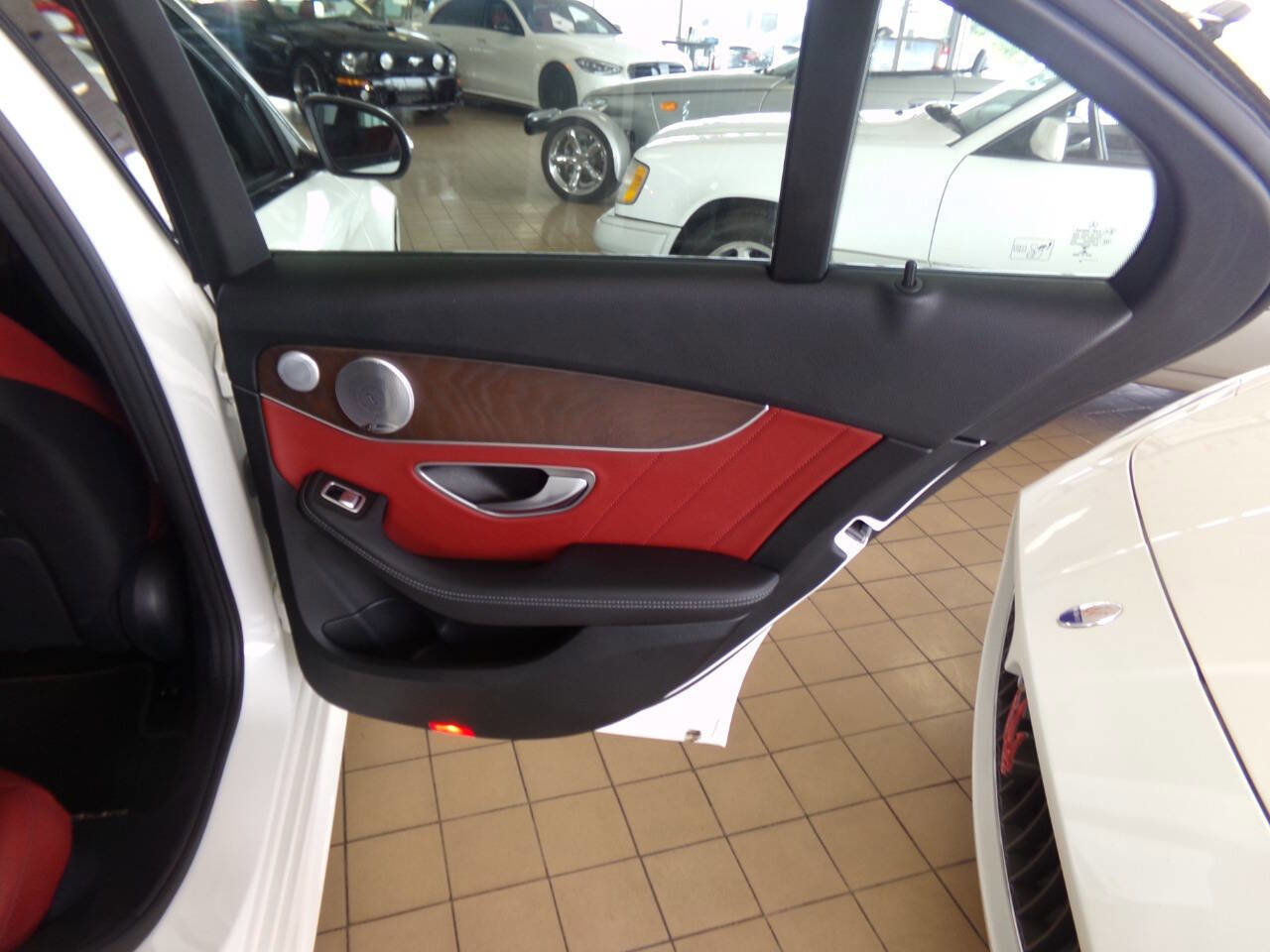 Used 2020 Mercedes-Benz C 300 Sedan w/ AMG Line image 25