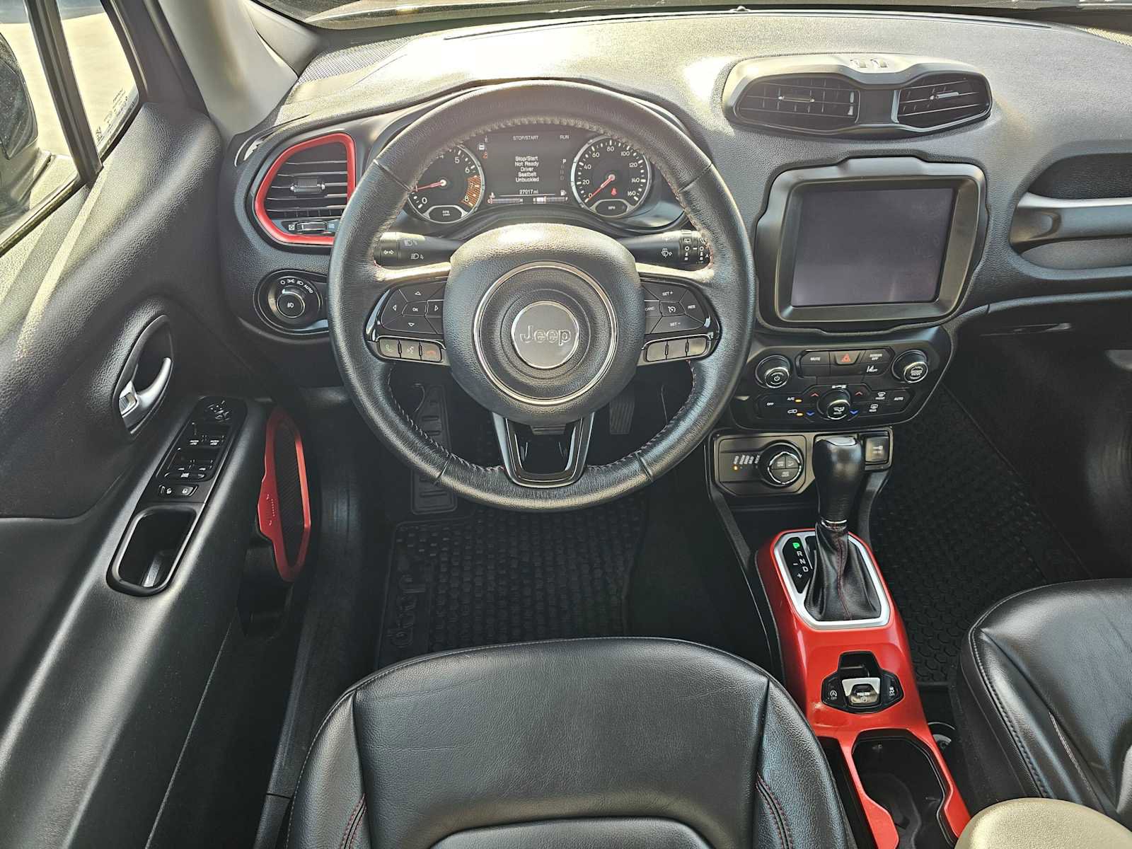 Used 2022 Jeep Renegade Trailhawk AWD/4WD image 18