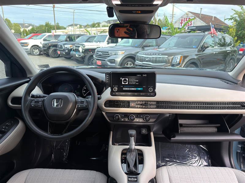 Used 2024 Honda HR-V LX image 26
