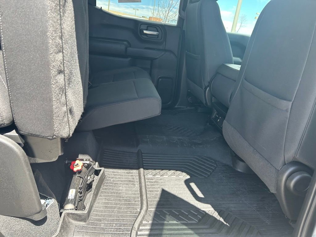 Used 2024 Chevrolet Silverado 1500 Custom Trail Boss w/ LPO, Dark Essentials Package AWD/4WD image 28