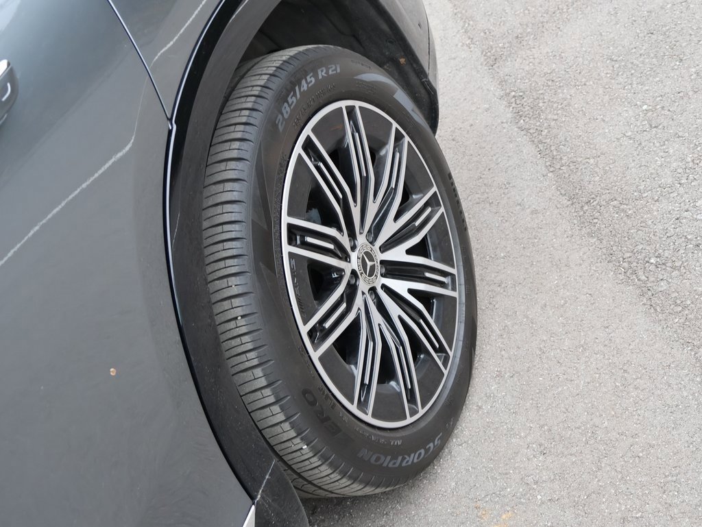 Used 2023 Mercedes-Benz EQS 580 4MATIC SUV image 40