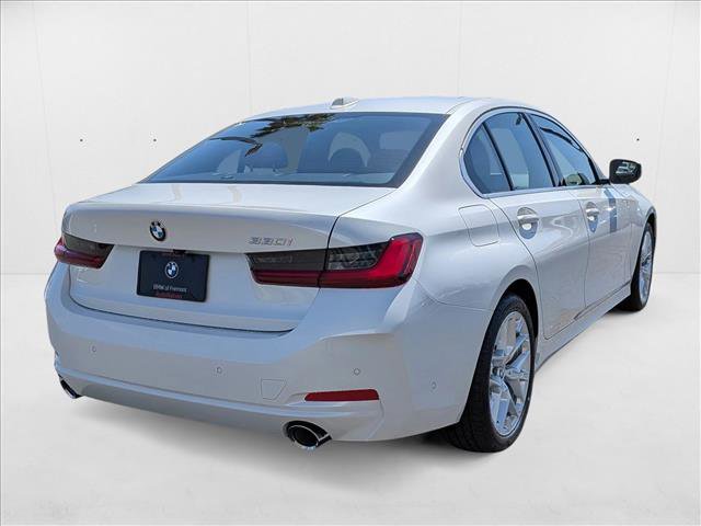 Used 2025 BMW 330i Sedan video 2