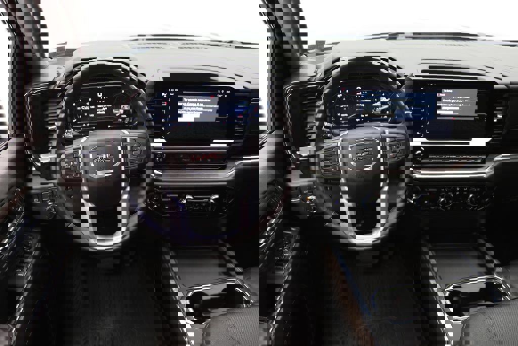 Used 2024 GMC Sierra 2500 SLT w/ SLT Premium Package image 17