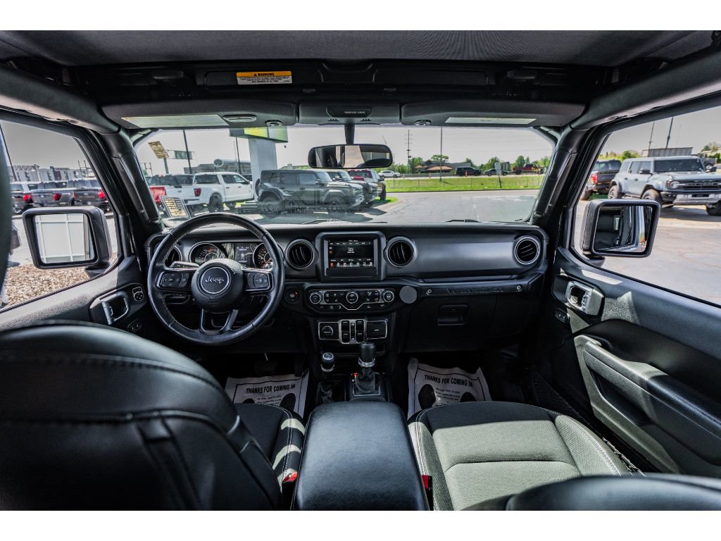 Used 2023 Jeep Wrangler Unlimited Sport AWD/4WD image 9