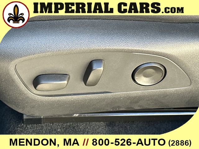 New 2026 Chevrolet Equinox EV LT image 32