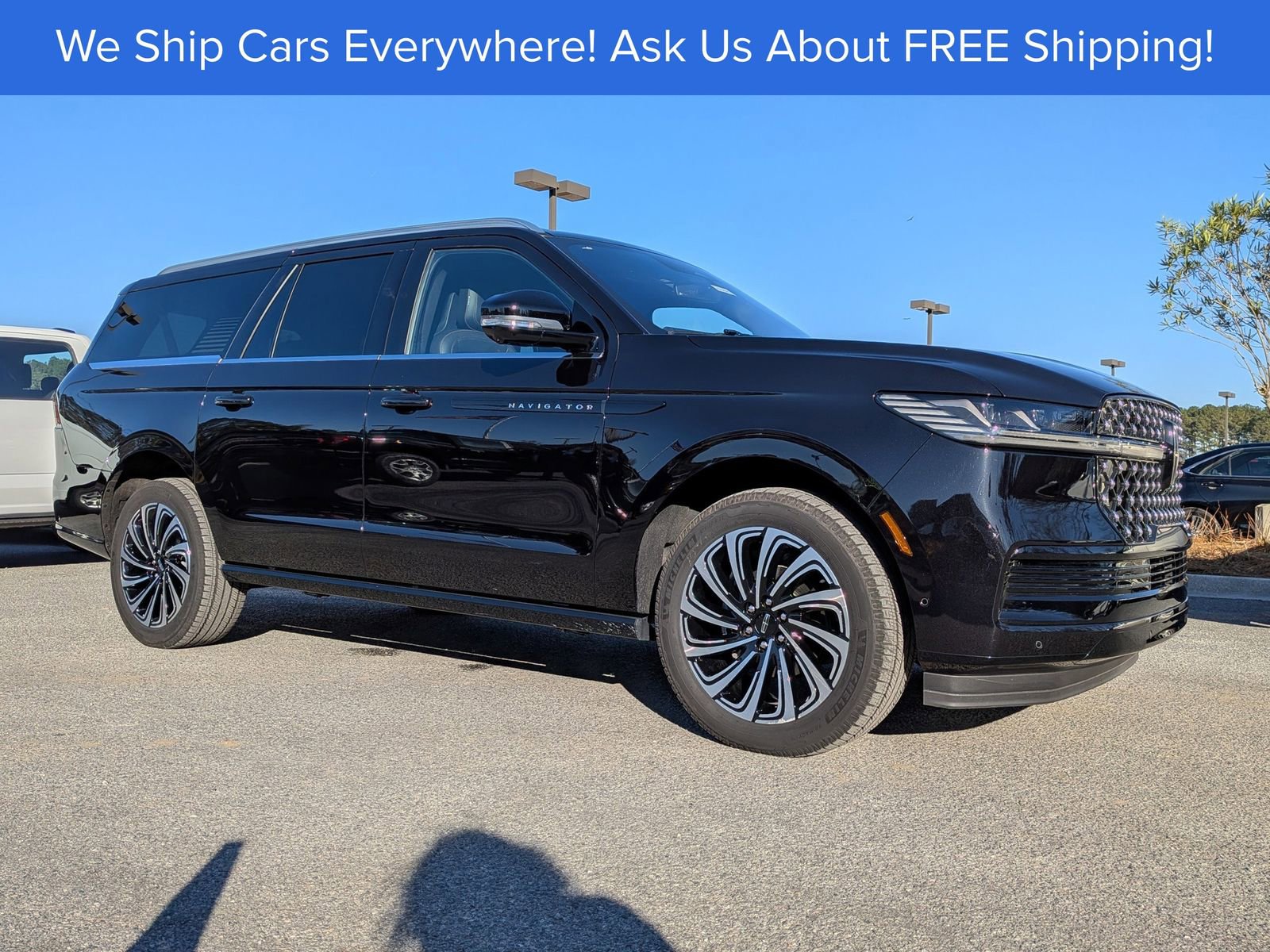 Used 2025 Lincoln Navigator L Black Label image 1
