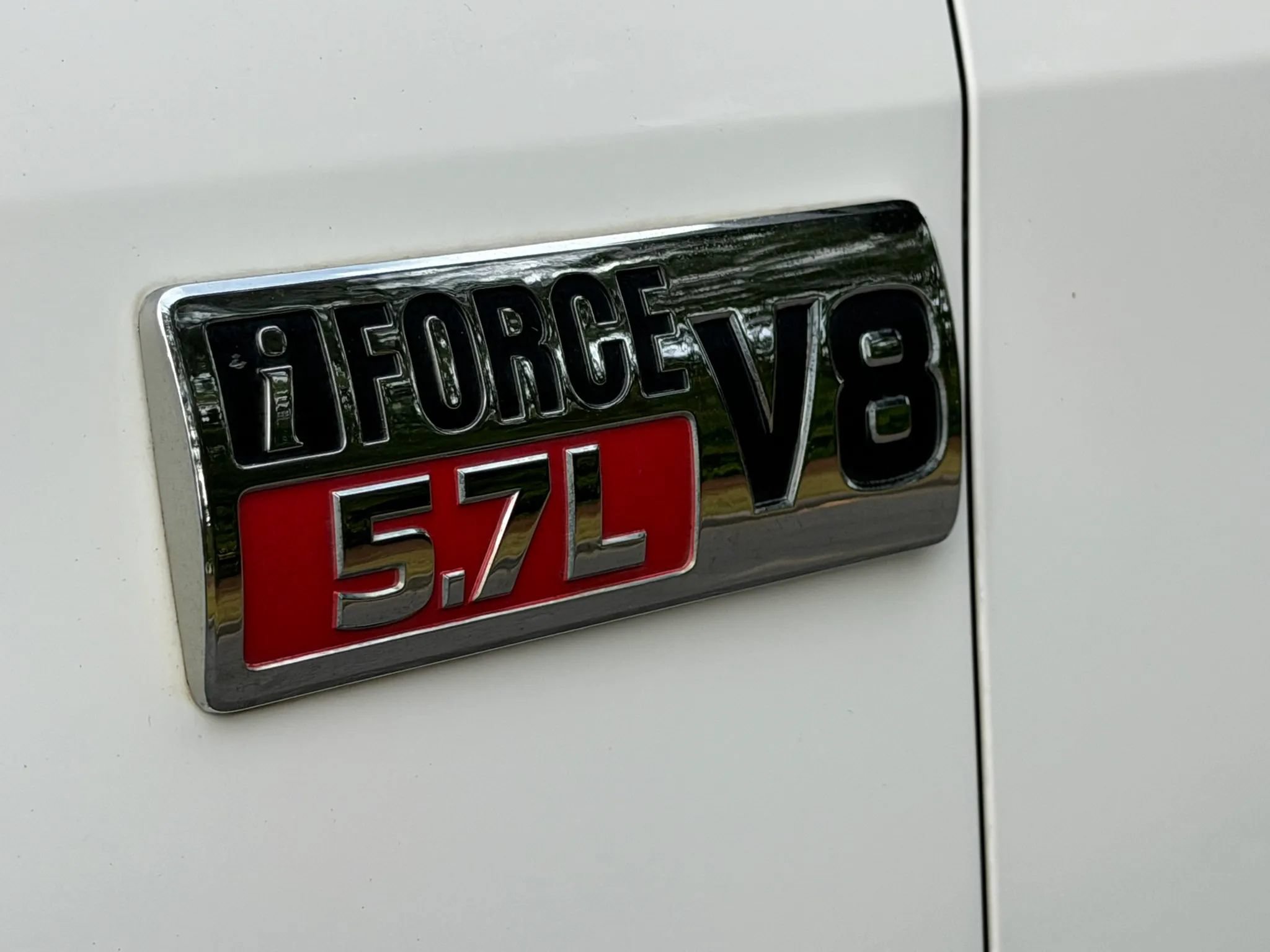 Used 2011 Toyota Tundra 2WD CrewMax w/ Tow Pkg image 40