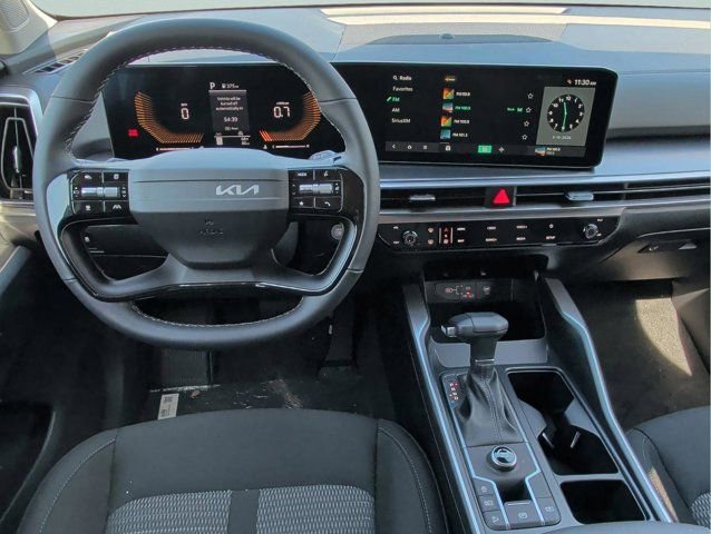 New 2026 Kia Sorento LX FWD image 16