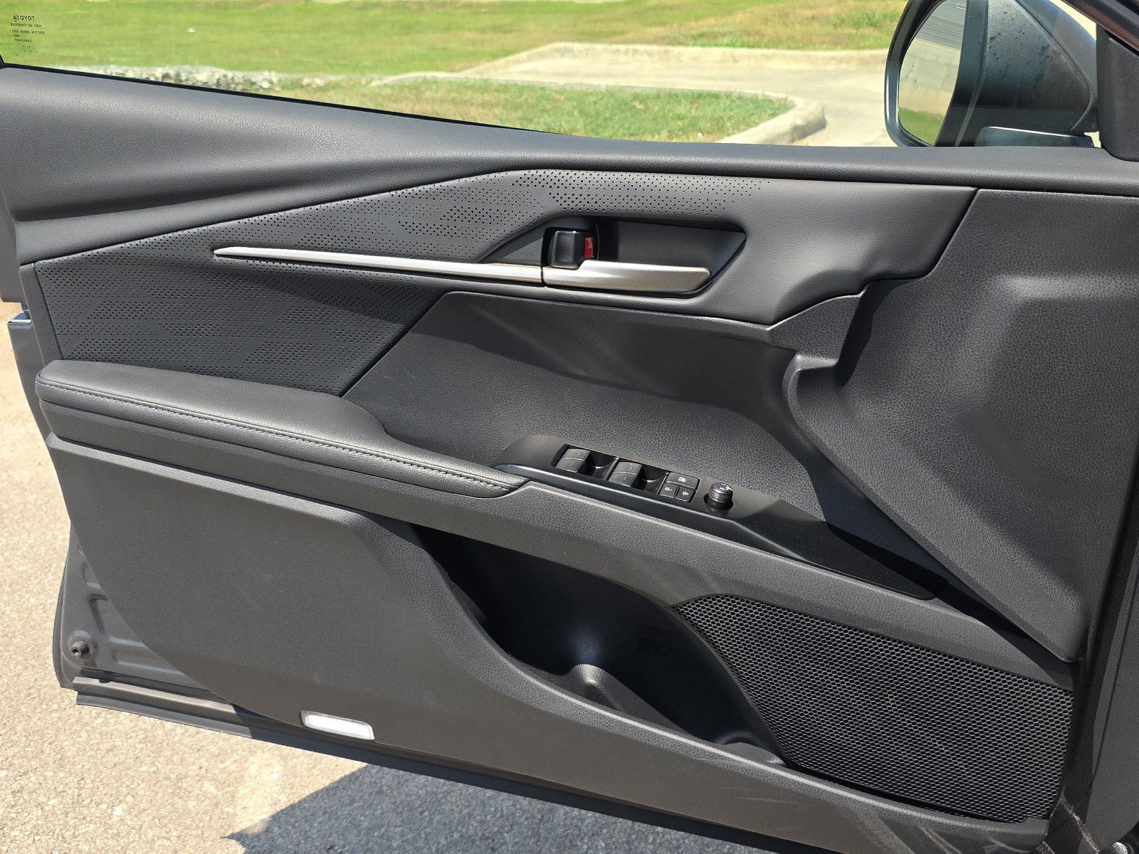 New 2026 Toyota Camry XSE FWD image 23