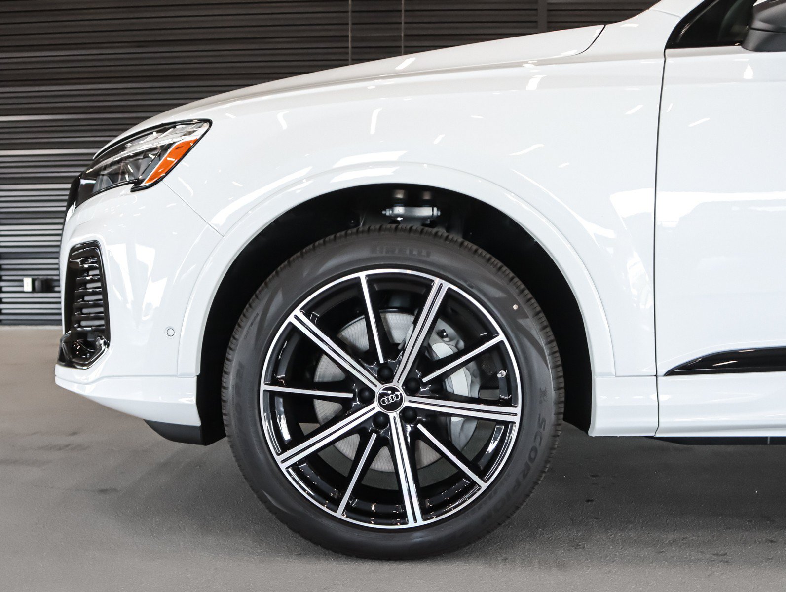 New 2026 Audi Q7 2.0T Premium Plus AWD/4WD image 5