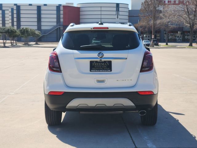 Used 2022 Buick Encore Preferred w/ Safety Package image 6