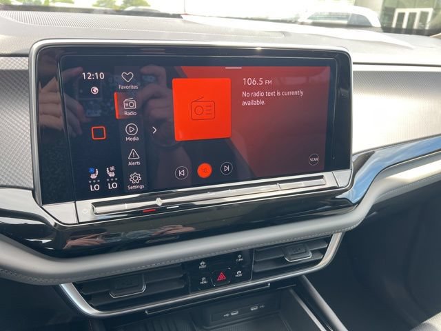 New 2026 Volkswagen Atlas Peak Edition AWD/4WD image 18