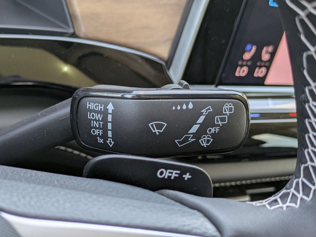 New 2026 Volkswagen Atlas SE FWD image 37