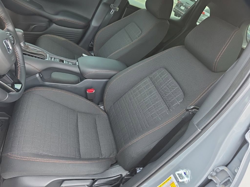 Certified 2026 Honda HR-V Sport image 10