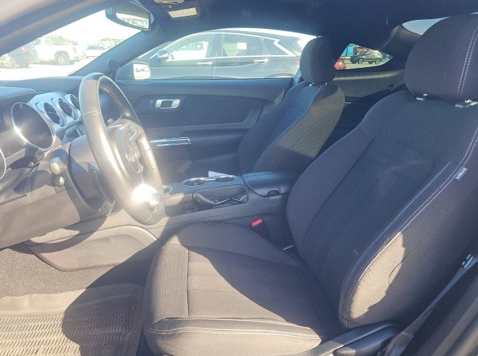 Used 2020 Ford Mustang GT RWD image 8