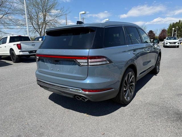 Used 2026 Lincoln Aviator Reserve AWD/4WD image 5