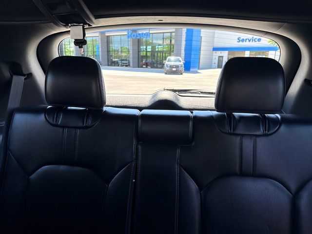 Used 2025 Honda Pilot Black Edition image 26