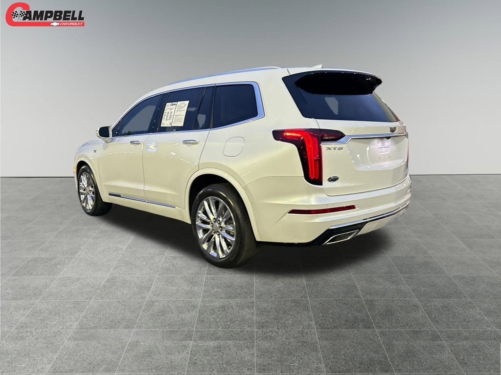 Used 2020 Cadillac XT6 Premium Luxury image 3