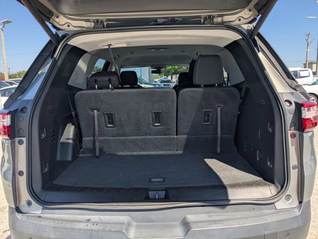Used 2019 Chevrolet Traverse LT FWD image 12