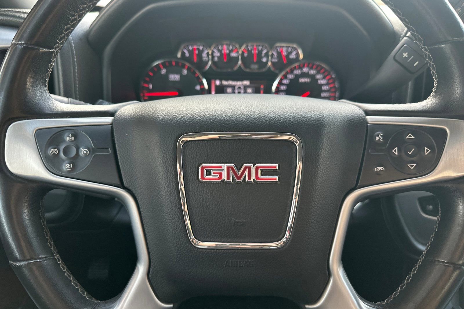 Used 2016 GMC Sierra 2500 SLT w/ Duramax Plus Package image 23