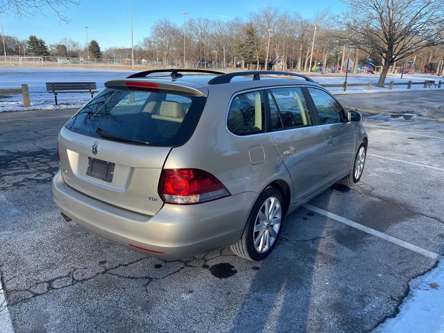Used 2013 Volkswagen Jetta TDI FWD image 32
