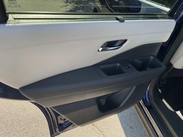 Certified 2023 Nissan Pathfinder SL image 12