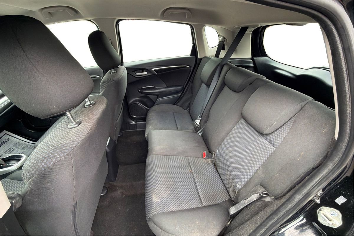 Used 2019 Honda Fit LX image 10